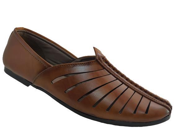 25 Best Men Sandal Brands in India 2024 » CashKaro Blog
